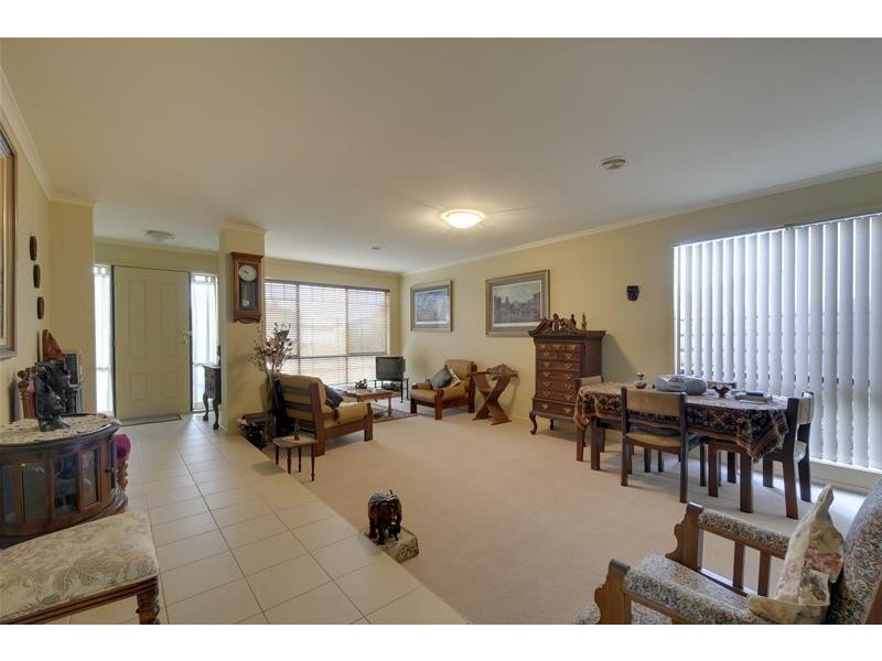 13 Barton Place, Traralgon VIC 3844