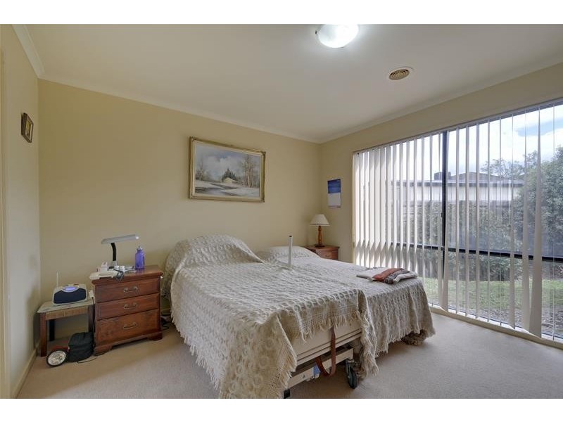 13 Barton Place, Traralgon VIC 3844