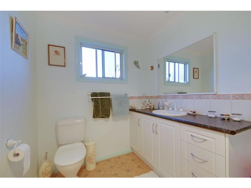 260 Thomson Road, Hazelwood South VIC 3840