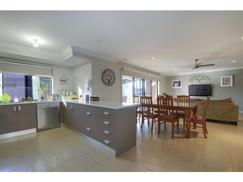 8 Hawksburn Road, Traralgon VIC 3844