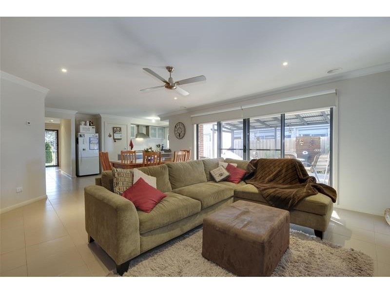 8 Hawksburn Road, Traralgon VIC 3844