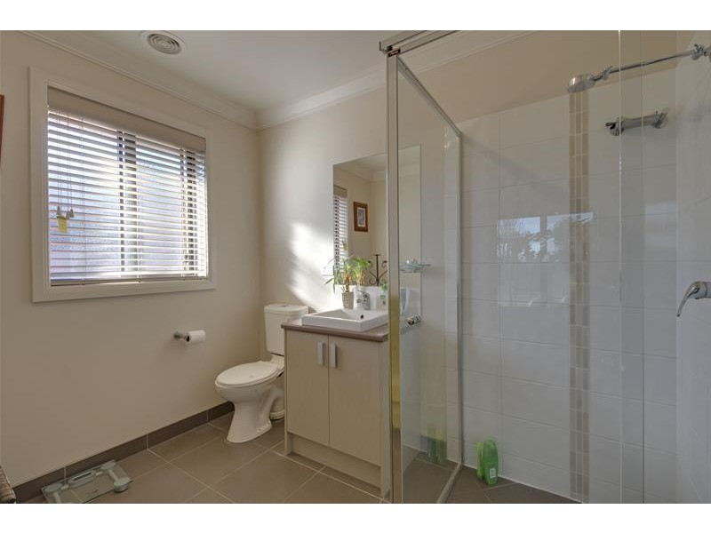 8 Hawksburn Road, Traralgon VIC 3844