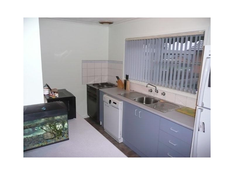 8 Banksia Crescent, Churchill VIC 3842