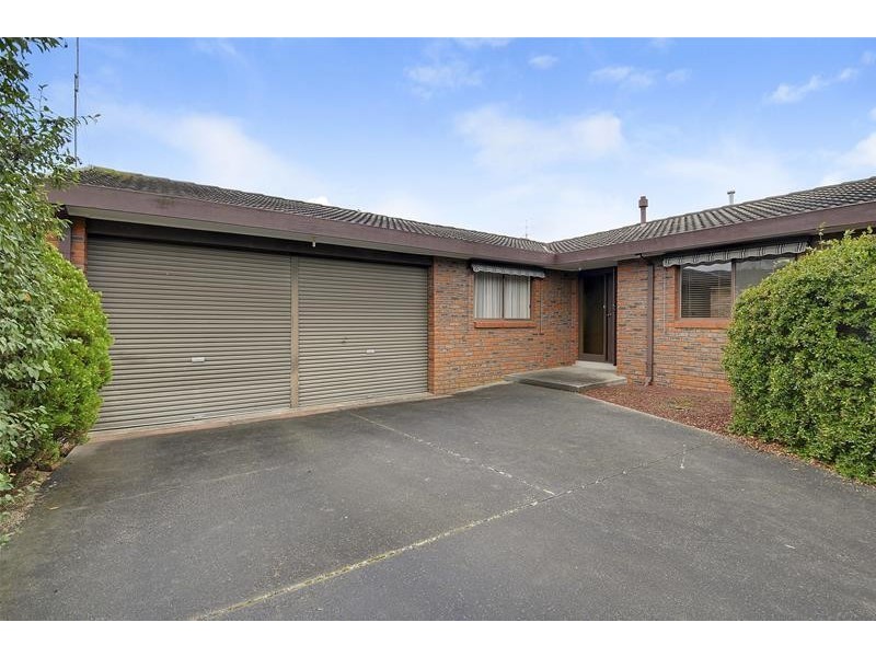 14 Parkwood Way, Traralgon VIC 3844