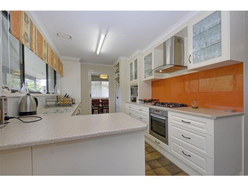 14 Parkwood Way, Traralgon VIC 3844