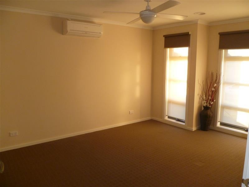 8 Tyrone Close, Traralgon VIC 3844