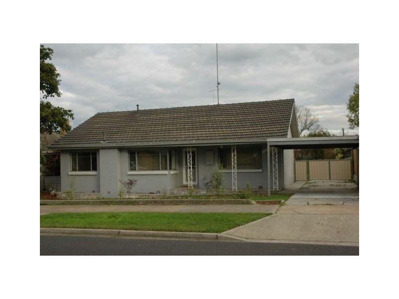 19 Gordon Street, Traralgon VIC 3844