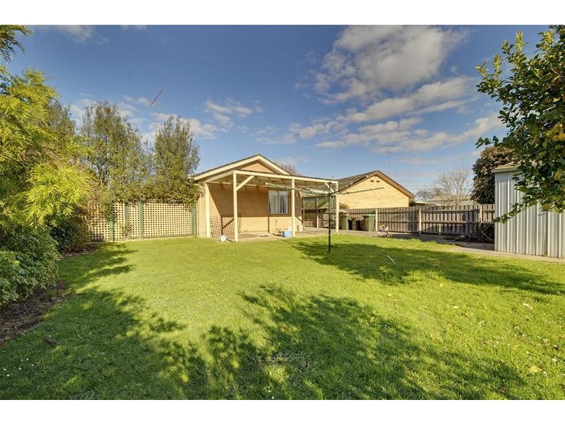 15 Saunders Crescent, Traralgon VIC 3844