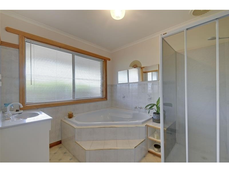 28 Queen Street, Rosedale VIC 3847