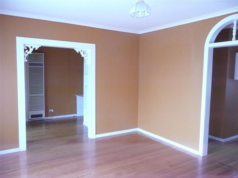 4 Lyndon Crescent, Traralgon VIC 3844