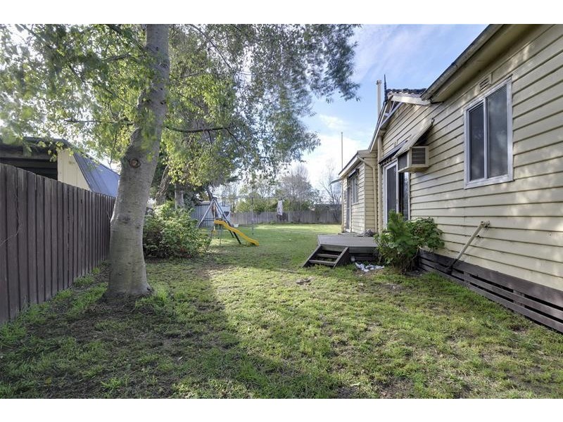 8 Davis Court, Traralgon VIC 3844