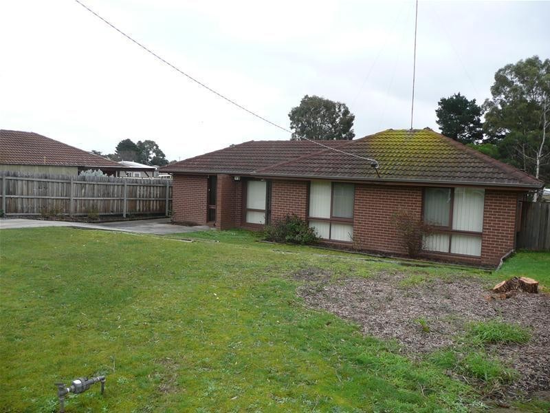 32 Strathcole Drive, Traralgon VIC 3844