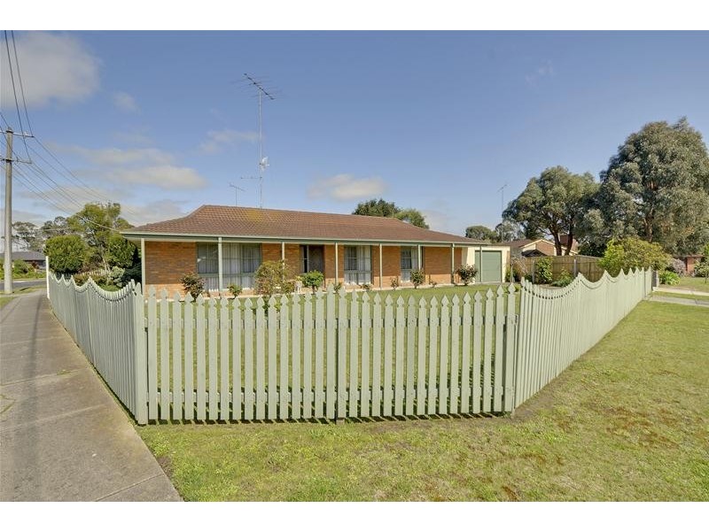 13 Glenview Drive, Traralgon VIC 3844