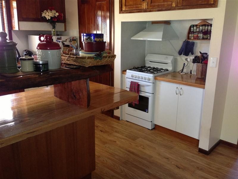 50 Sunderland Road, Glengarry VIC 3854