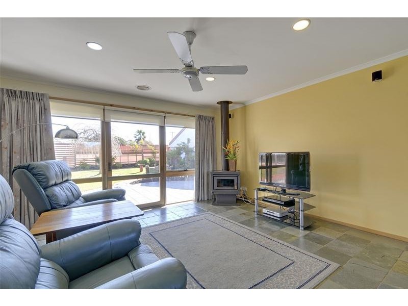 65 Ellavale Drive, Traralgon VIC 3844