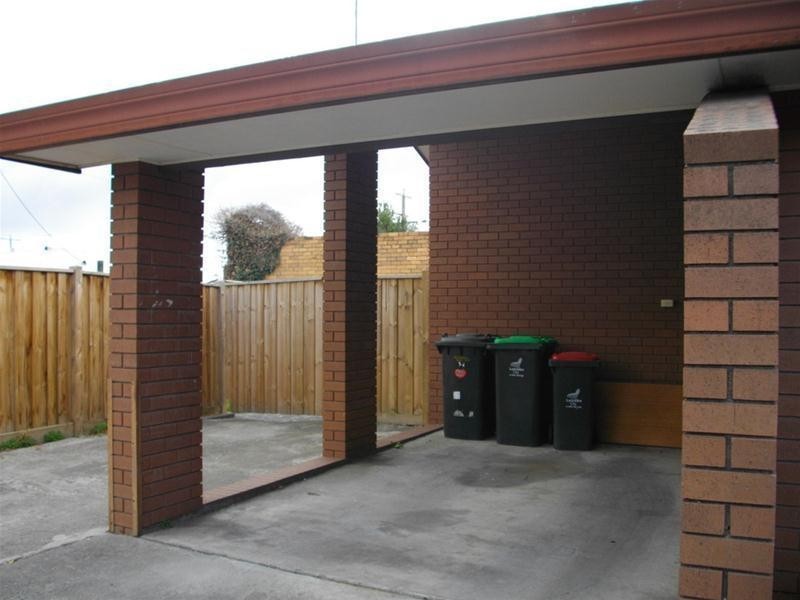 1/18 Collins Street, Traralgon VIC 3844