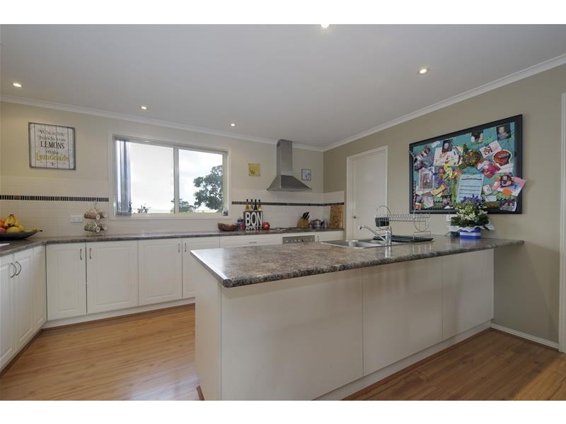 133 Littles Lane, Tyers VIC 3844