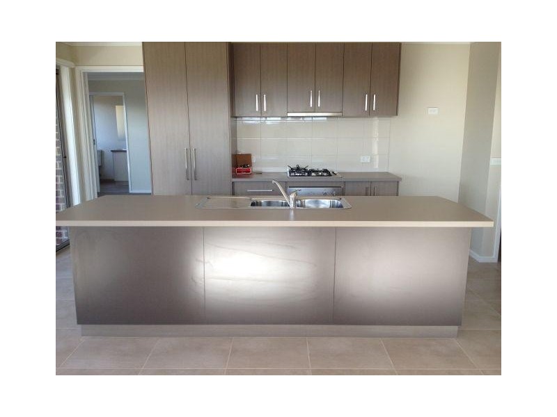 91 Hammersmith Circuit, Traralgon VIC 3844