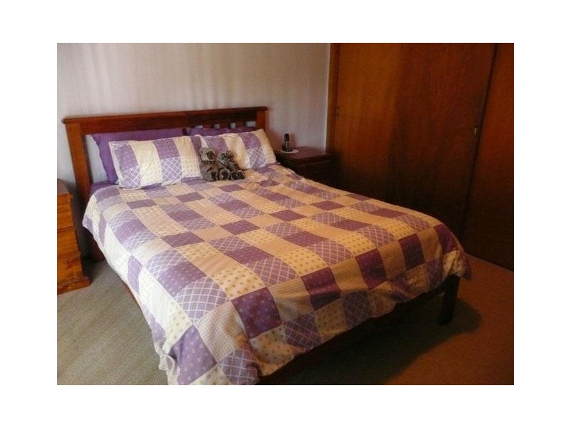 96-98 Albert Street, Rosedale VIC 3847