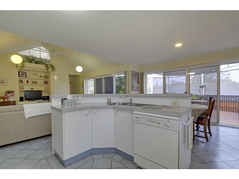 11 Poplar Avenue, Traralgon VIC 3844