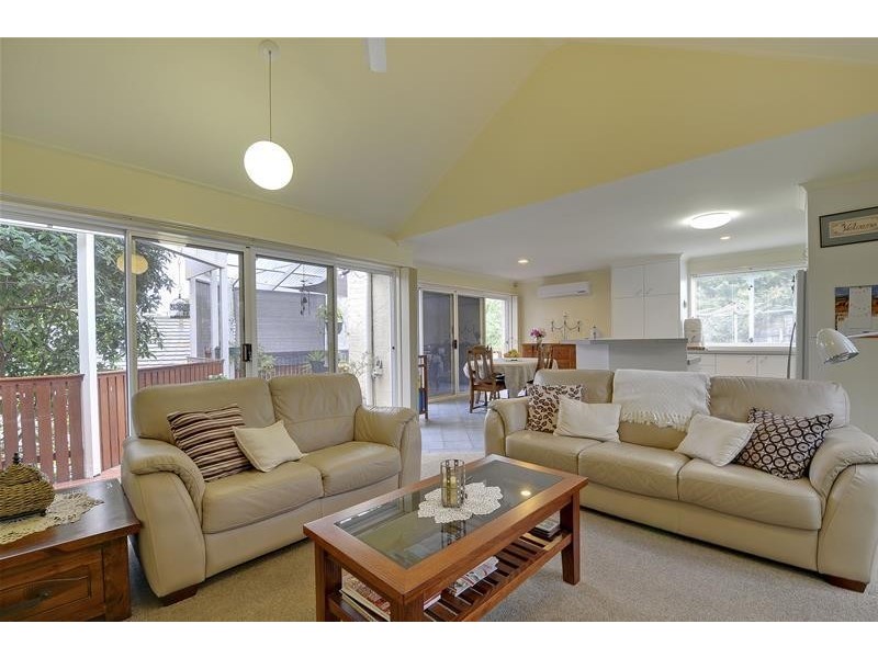 11 Poplar Avenue, Traralgon VIC 3844