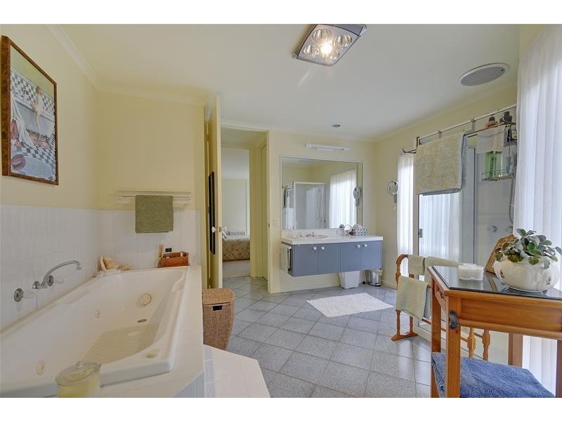 11 Poplar Avenue, Traralgon VIC 3844