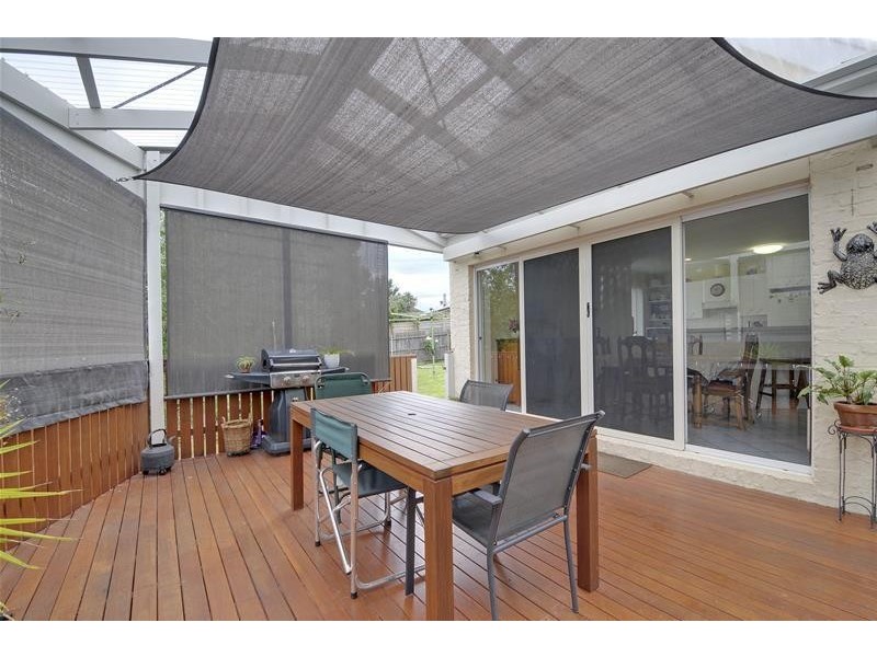 11 Poplar Avenue, Traralgon VIC 3844