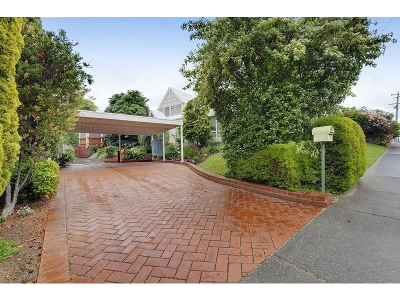 11 Poplar Avenue, Traralgon VIC 3844