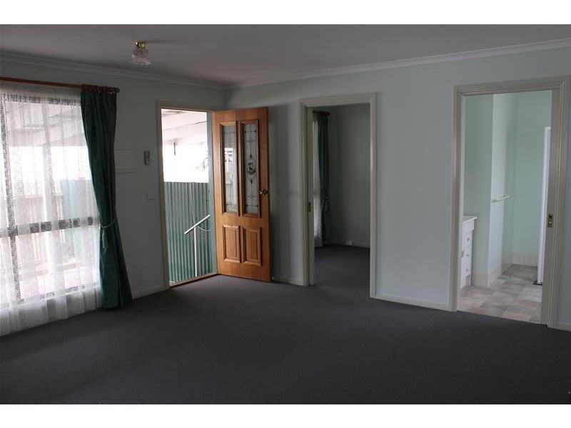 35 Trafalgar Square, Mayfair Gardens, Traralgon VIC 3844