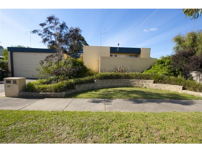 35 Glenview Drive, Traralgon VIC 3844