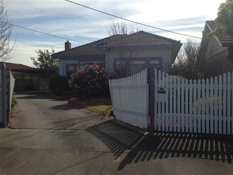 16 Clift Court, Traralgon VIC 3844