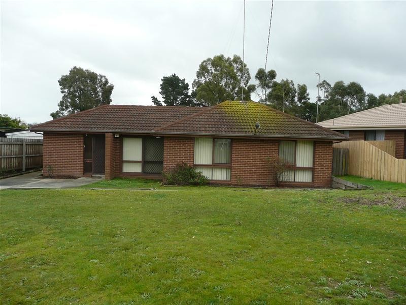32 Strathcole Drive, Traralgon VIC 3844