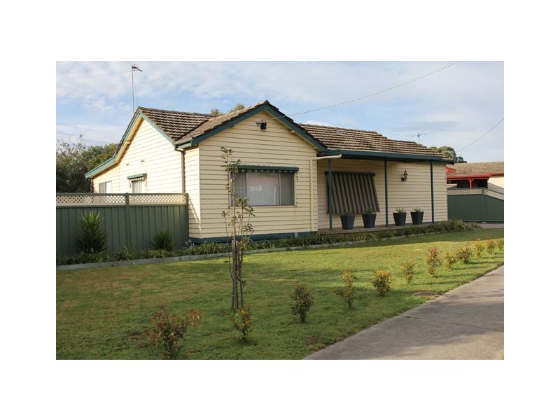 32 Grubb Avenue, Traralgon VIC 3844