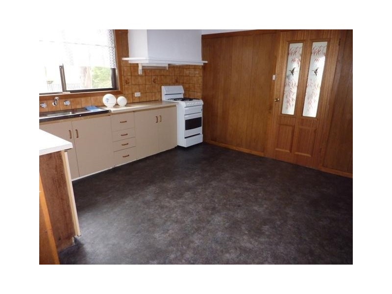 13 Rowell Street, Morwell VIC 3840