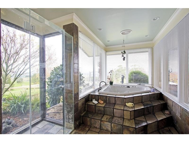 20 Gilmours Road, Tyers VIC 3844