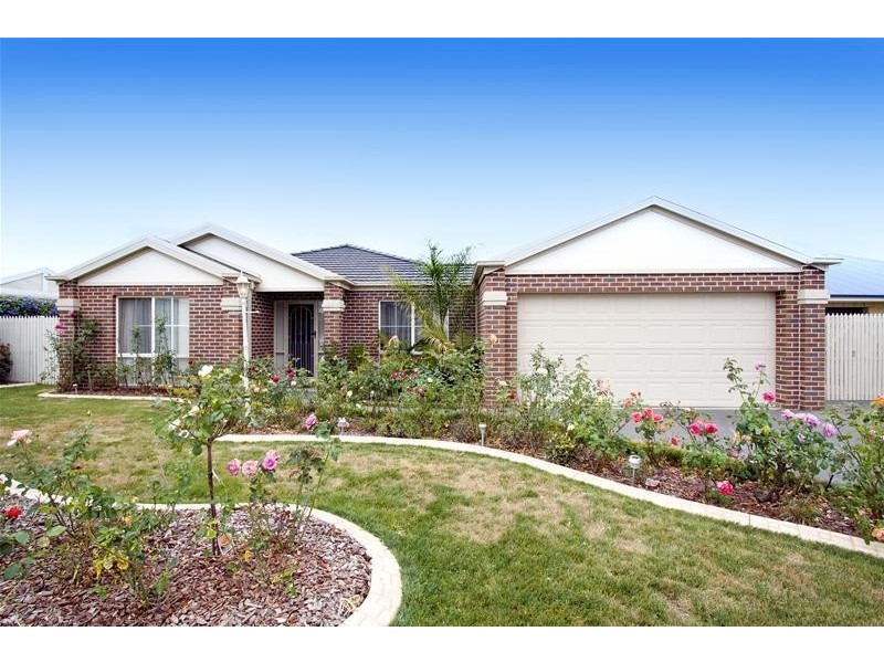 15 Connaught Way, Traralgon VIC 3844
