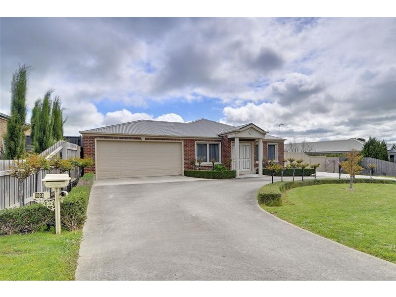 23 Ellavale Drive, Traralgon VIC 3844