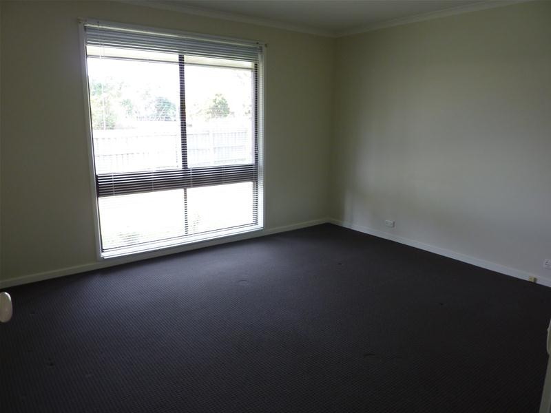 74 Albert Street, Rosedale VIC 3847