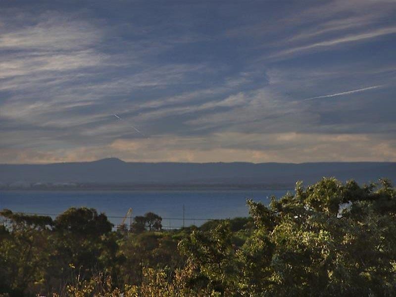 2-2 Linda Court, Portarlington VIC 3223