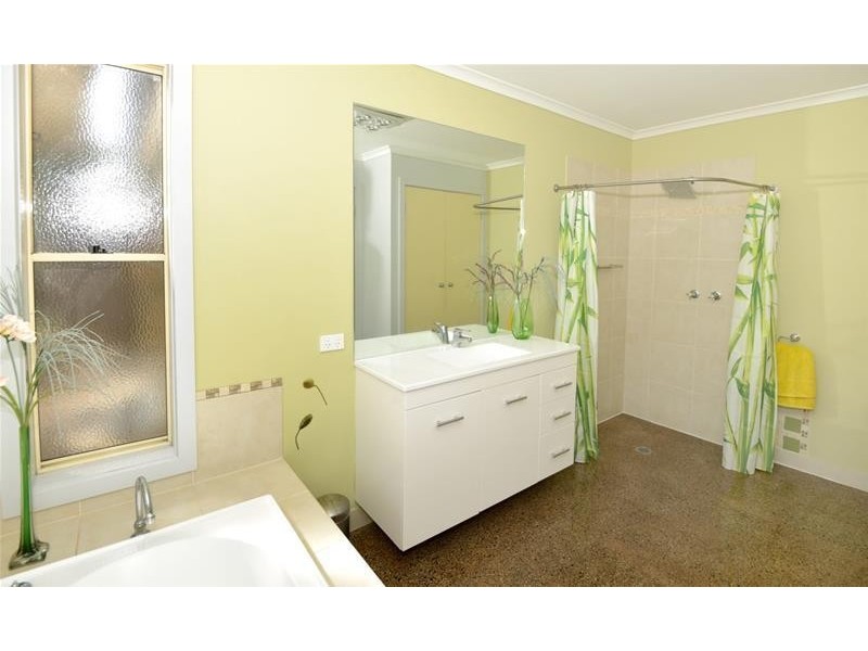 98 Willis Street, Portarlington VIC 3223