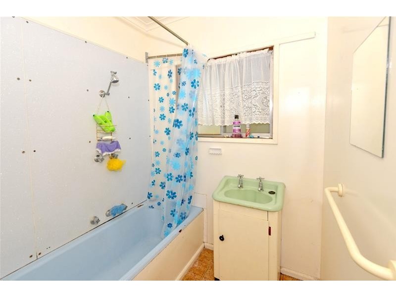 3 Grassy Point Road, Indented Head VIC 3223