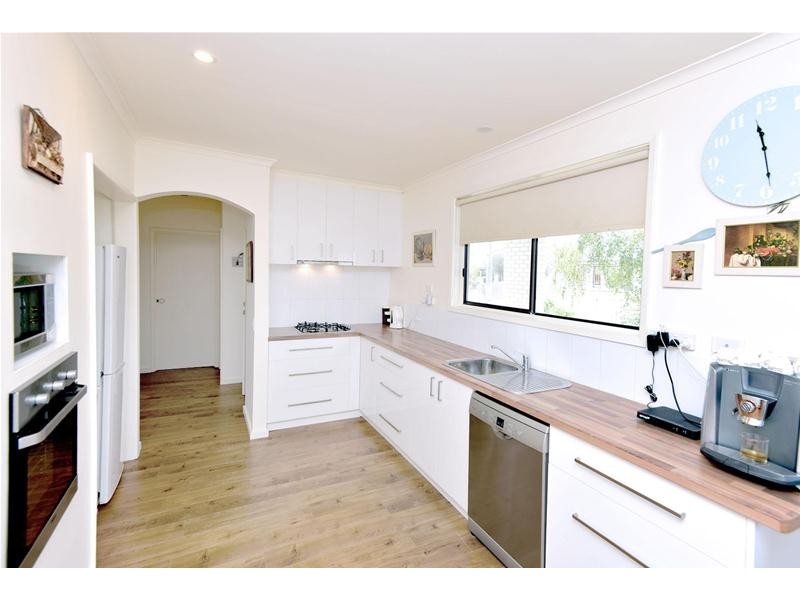 6 Mueller Street, Portarlington VIC 3223