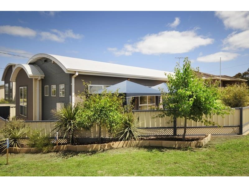 82 Sproat Street, Portarlington VIC 3223