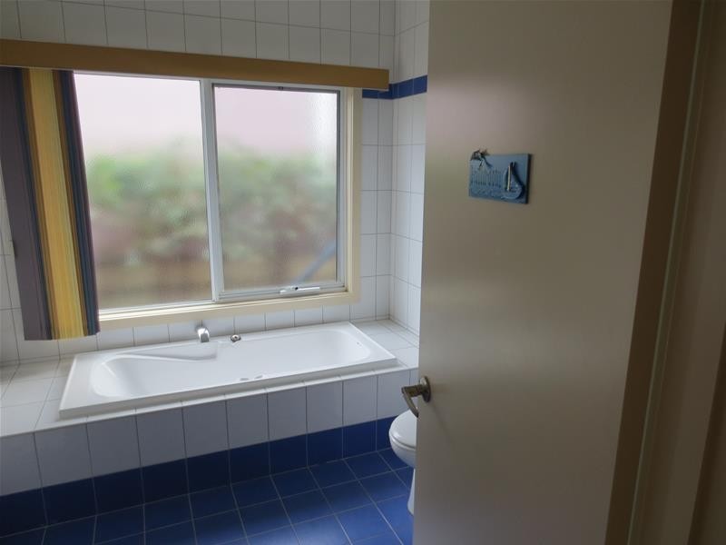 82 Sproat Street, Portarlington VIC 3223