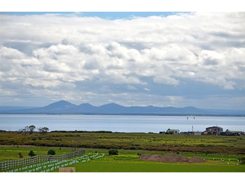 62 Point Richards Road, Portarlington VIC 3223