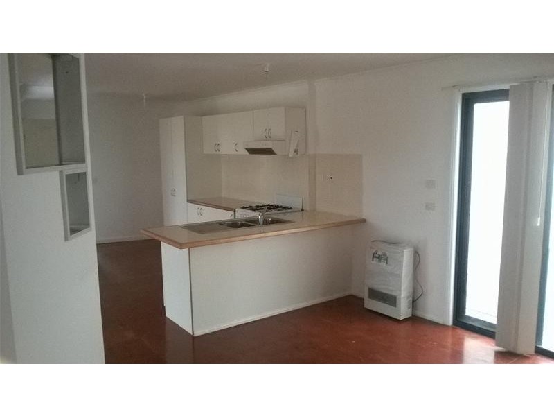 1-4/1A Sylvester Avenue, St Leonards VIC 3223