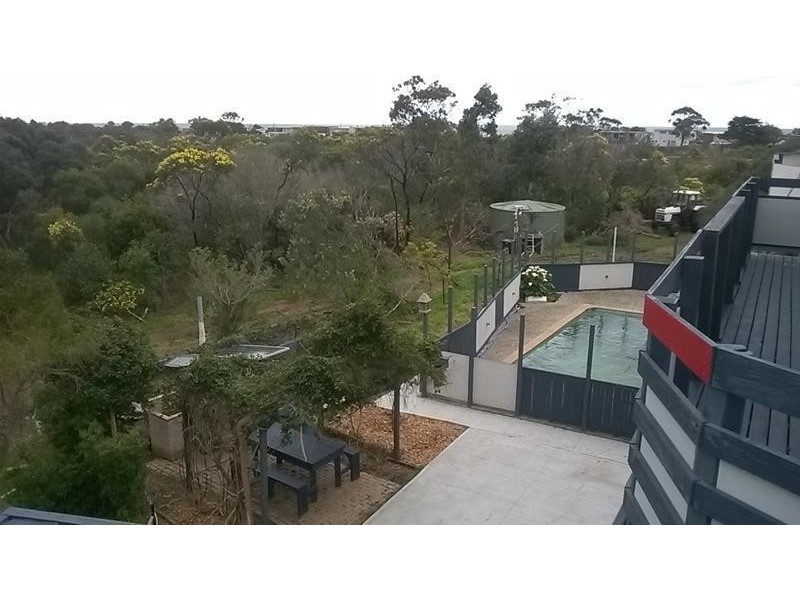 1-4/1A Sylvester Avenue, St Leonards VIC 3223