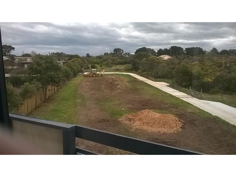 1-4/1A Sylvester Avenue, St Leonards VIC 3223