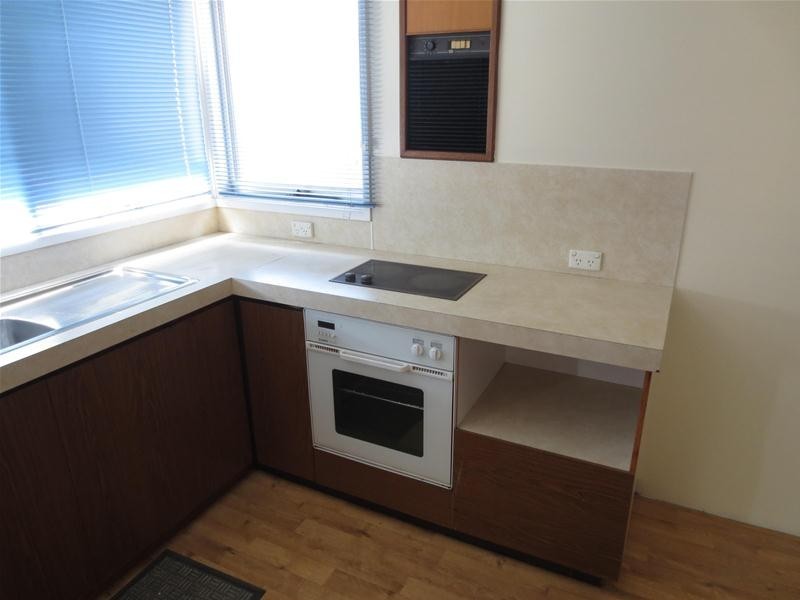 4/7 Bluff Road, St Leonards VIC 3223