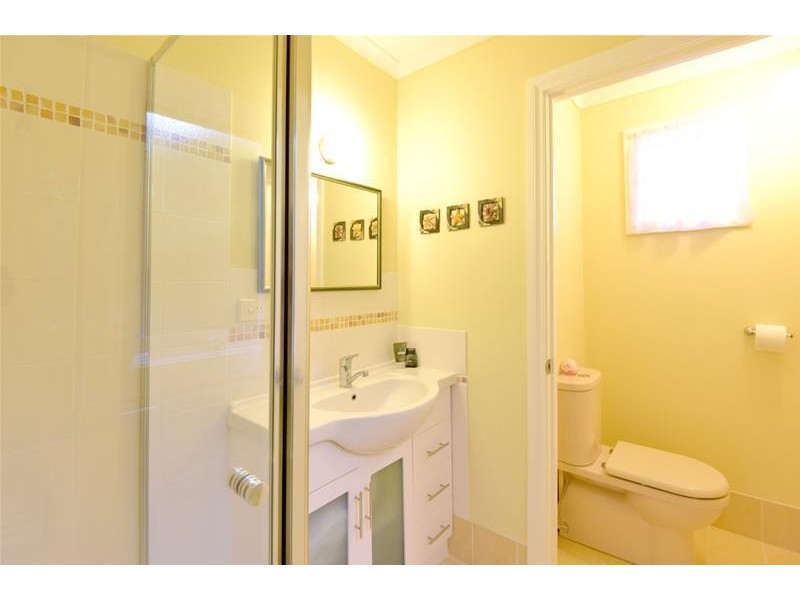 2/5 Collett Court, St Leonards VIC 3223